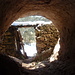 Cueva de La Tangola. Abrigo en la roca que parece haber sido utilizado por pastores.