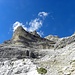 Im steiler und langer Aufstieg ins Vallon, Spalla Sud(3061m) im Vordergrund und die Hauptgipfel(3168m), genau im Bildmitte im Hintergrund.