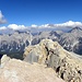 Cristallo(3221m), Sorapis(3205m), Dolomiti di Sesto, Marmarole und Monte Antelao(3264m), nach Nordosten.