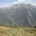 Auf der anderen Seite des Val Pogallo der Monte Zeda und der Pizzo Marona.