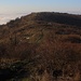 Rückblick unterhalb vom Sár-hegy zum wunderschönen Hügel Cseplye-tető (484m).