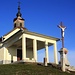 Szent Anna kápolna. Die Kapelle auf einer Geländekuppe und Waldlichtung nördlich von Sár-hegy wurde 1746 gebaut.
