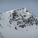 ZOOM zur Kraspesspitze(2953m); der schöne, steile Osthang(links) wurde auch schon befahren