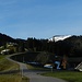 auf Mittler Humbel - schöner Wiesenrücken und ebensolcher Blick zur verschneiten Ober Scheidegg