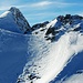 Gipfelflanke des Breithorns mit zwei eisigen Passagen.<br /><br />Bild von Martin